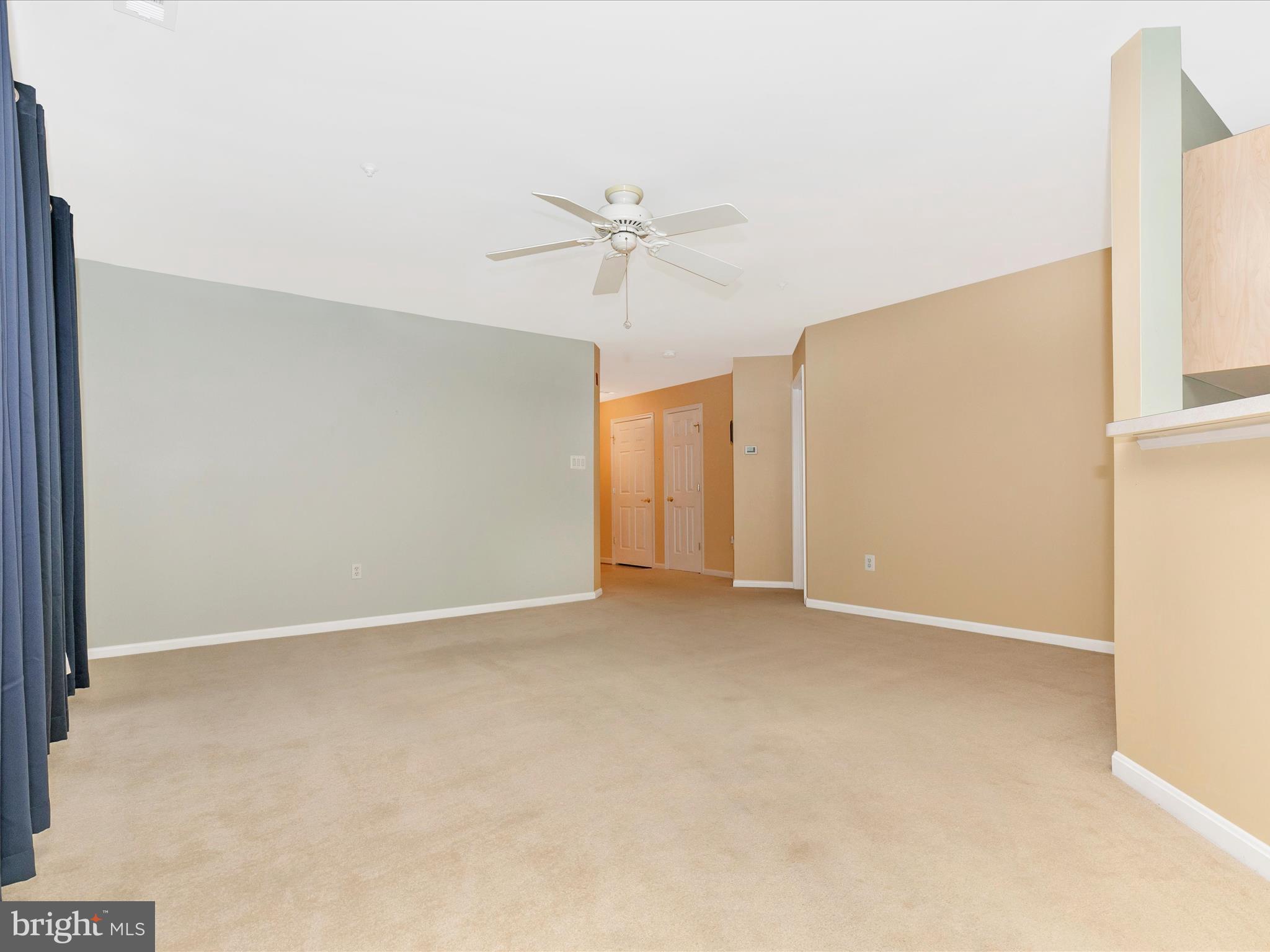 2502 Shelley Circle, Unit 2 2D Frederick, MD 21702 - Photo 8 of 36 Living Room