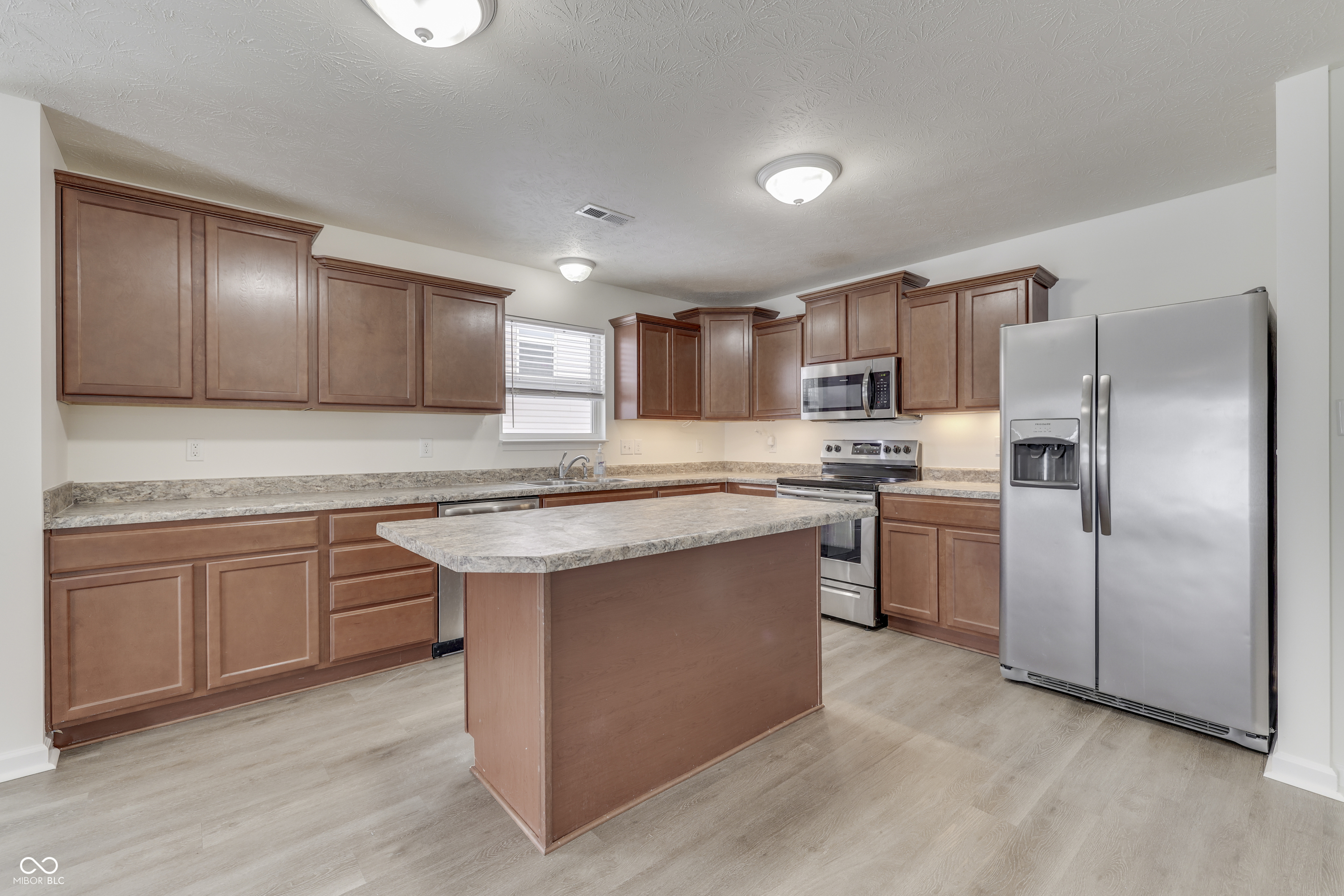2716 Autumn Road Indianapolis, IN 46229 - Photo 1 of 46 Gallery Image 1