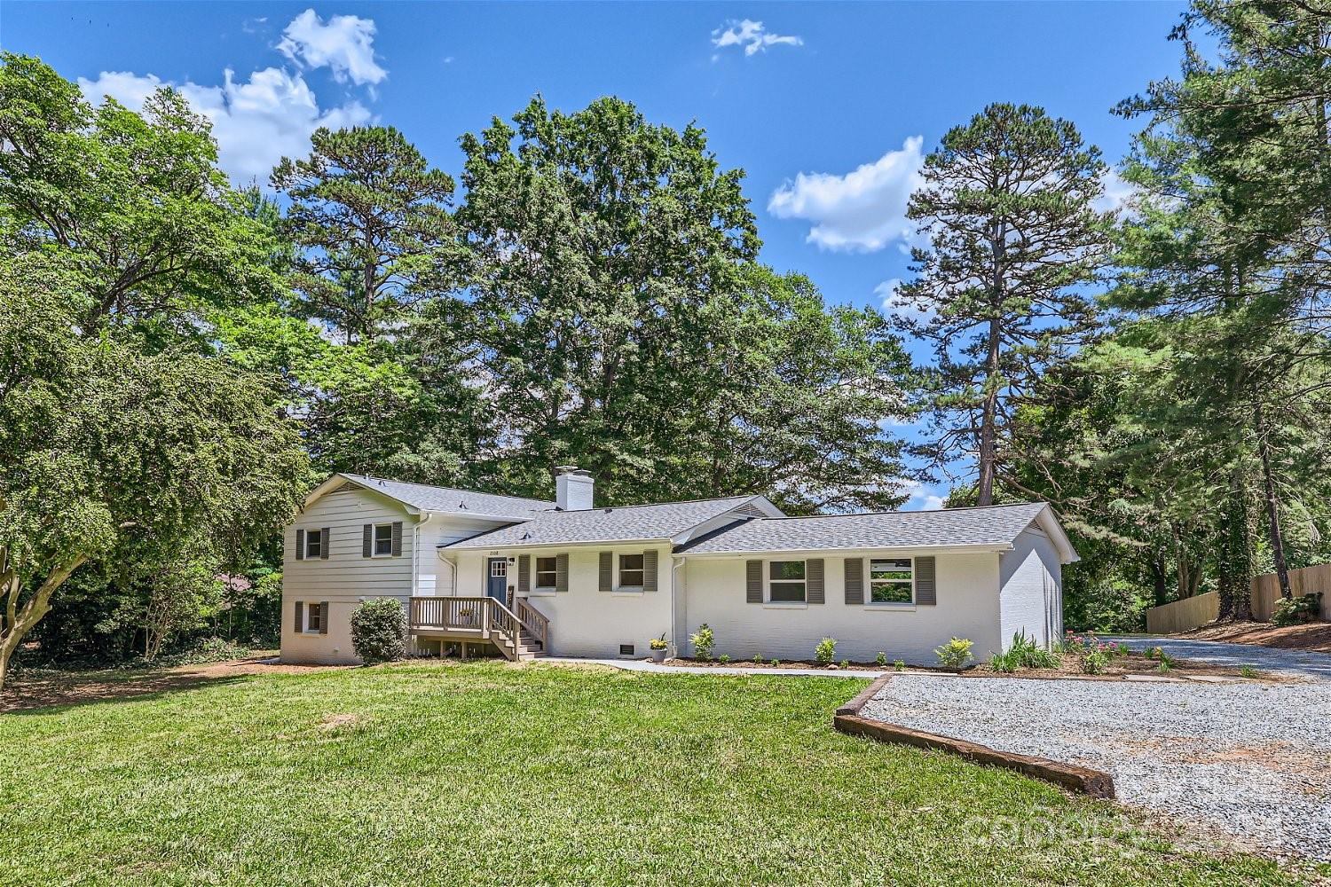 2108 Miranda Road Charlotte, NC 28216 - Photo 1 of 34 Gallery Image 1