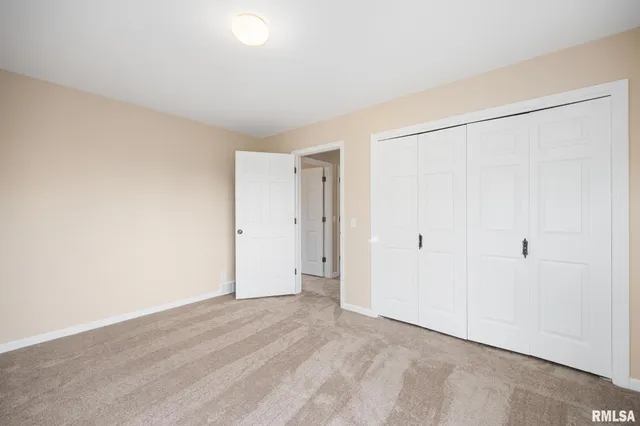 $750,000 | 4755 North Grandview Drive, Peoria Heights, IL 61616