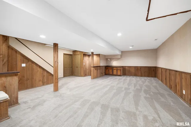 $750,000 | 4755 North Grandview Drive, Peoria Heights, IL 61616