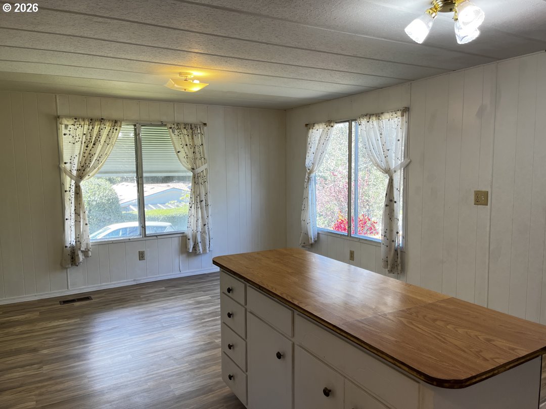 1600 Rhododendron Drive, Unit 21 Florence, OR 97439 - Photo 16 of 48 Gallery Image 16