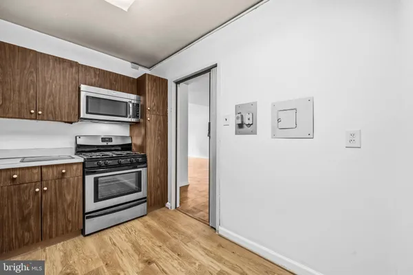 $275,000 | 3001 Veazey Terrace Northwest, Unit 615, Washington, DC 20008