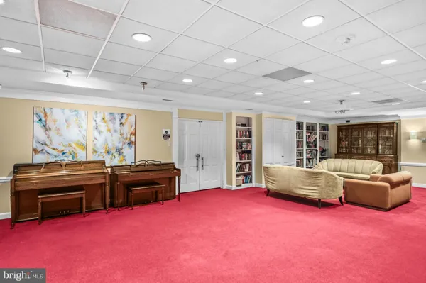 $275,000 | 3001 Veazey Terrace Northwest, Unit 615, Washington, DC 20008