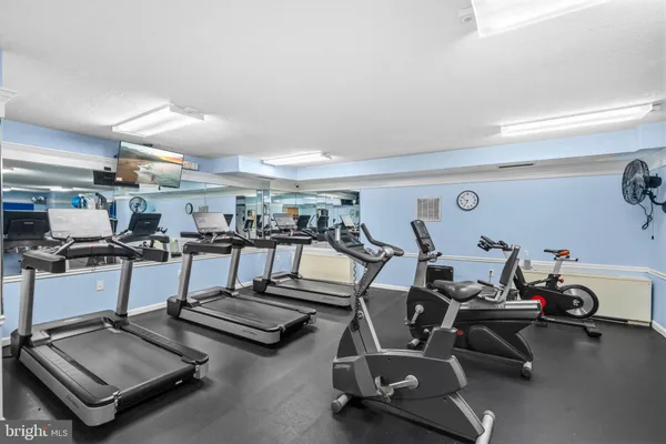$275,000 | 3001 Veazey Terrace Northwest, Unit 615, Washington, DC 20008