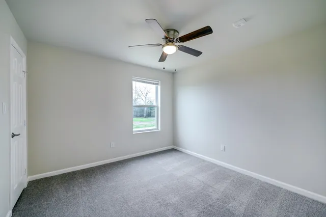 $1,400 | 155 Plez Morgan, Unit 6C, Montgomery, TX 77356