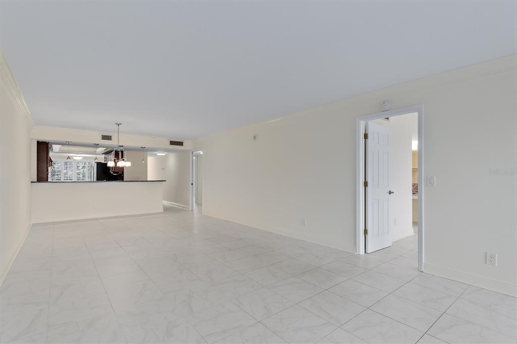 5911 Midnight Pass Road, Unit 206 Sarasota, FL 34242 - Photo 23 of 88