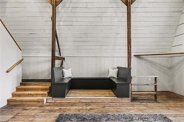 $629,000 | 8673 Highway 116, Gower, MO 64454