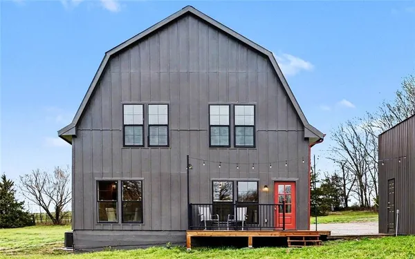 $629,000 | 8673 Highway 116, Gower, MO 64454