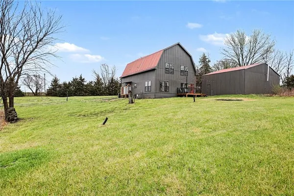 $629,000 | 8673 Highway 116, Gower, MO 64454