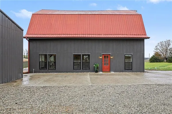 $629,000 | 8673 Highway 116, Gower, MO 64454