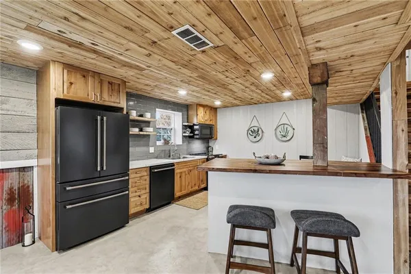 $629,000 | 8673 Highway 116, Gower, MO 64454