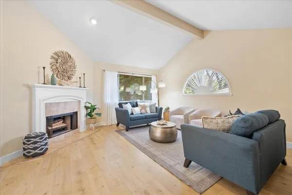 $400,000 | 115 Valley Oak Drive, Roseville, CA 95678