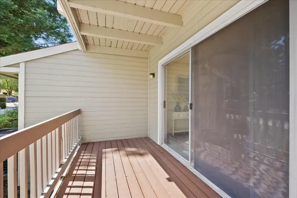 $400,000 | 115 Valley Oak Drive, Roseville, CA 95678