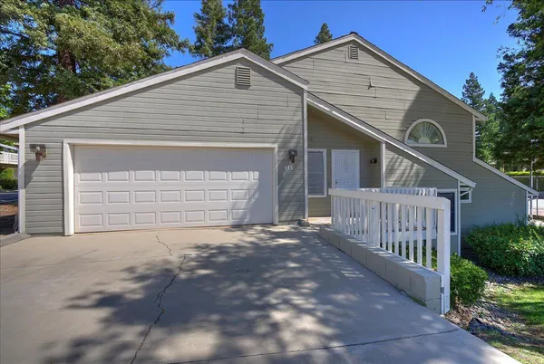 $400,000 | 115 Valley Oak Drive, Roseville, CA 95678