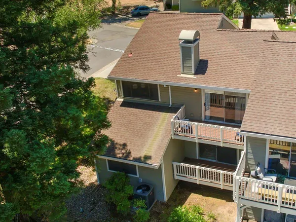 $400,000 | 115 Valley Oak Drive, Roseville, CA 95678