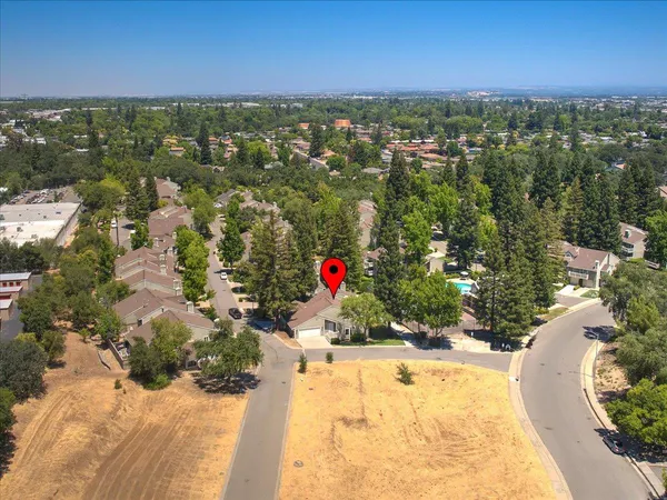 $400,000 | 115 Valley Oak Drive, Roseville, CA 95678