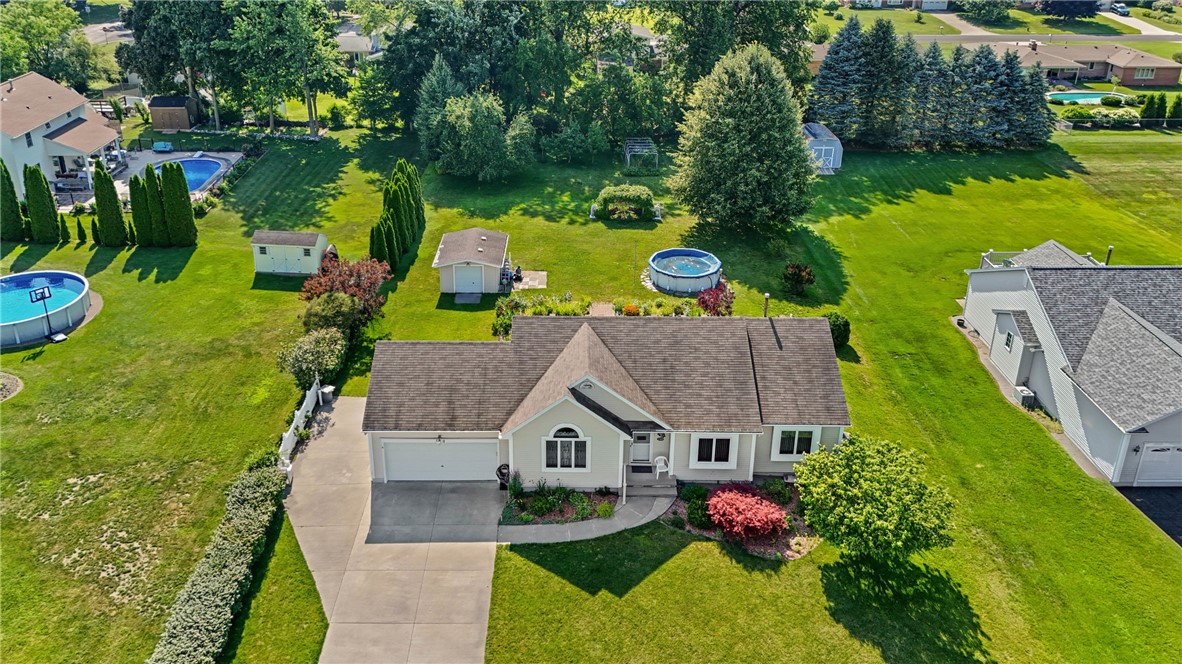 750 Close Circle Webster, NY 14580 - Photo 41 of 50