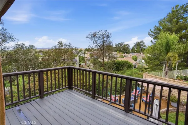 $1,175,000 | 23325 Cuestport Drive, Valencia, CA 91354