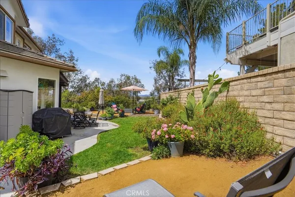 $1,175,000 | 23325 Cuestport Drive, Valencia, CA 91354