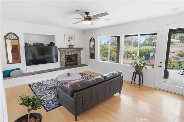 $1,175,000 | 23325 Cuestport Drive, Valencia, CA 91354