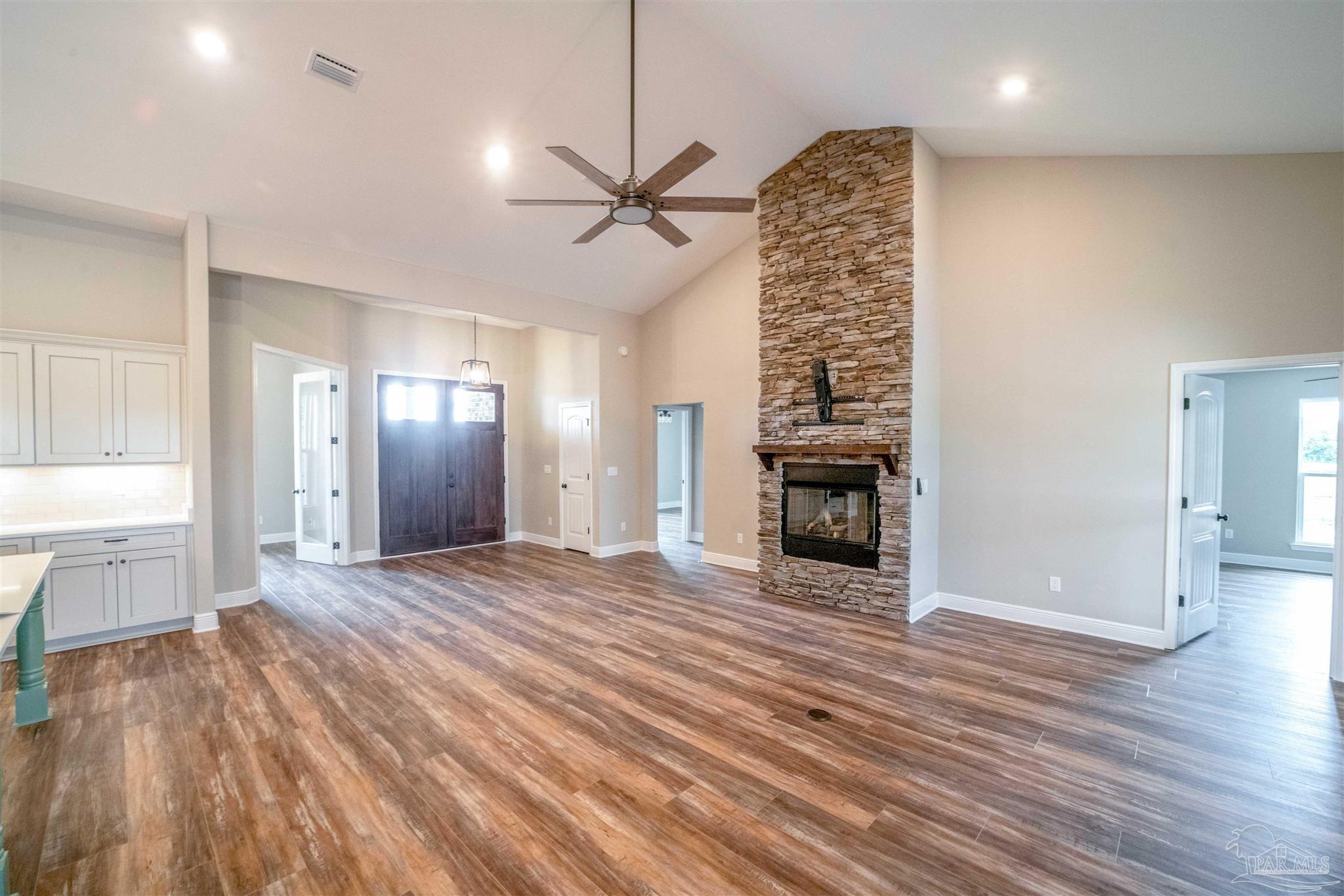 9278 Salter Road Pace, FL 32571 - Photo 12 of 45