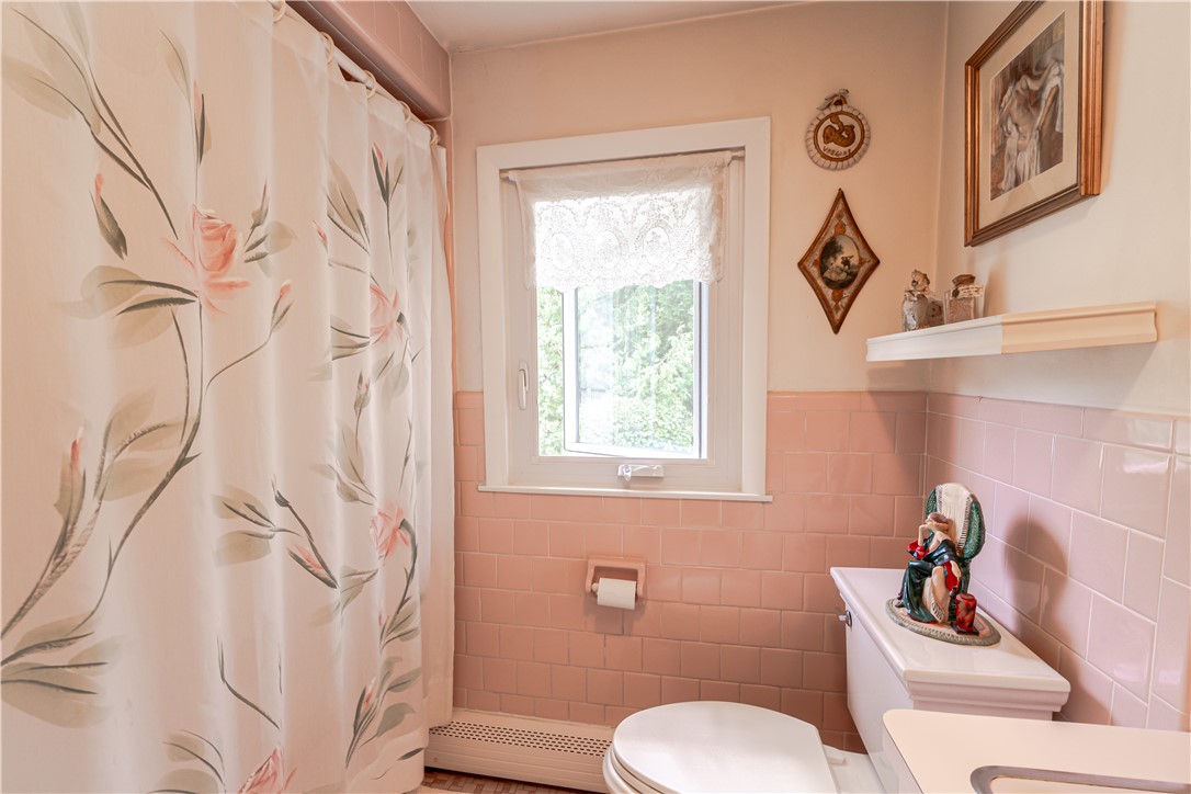 38 Landon Road Warwick, RI 02888 - Photo 20 of 37 Gallery Image 20