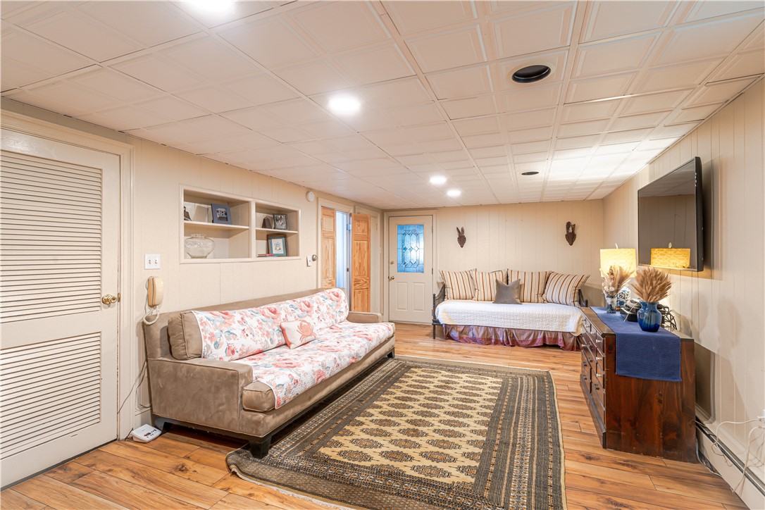 38 Landon Road Warwick, RI 02888 - Photo 25 of 37 Gallery Image 25