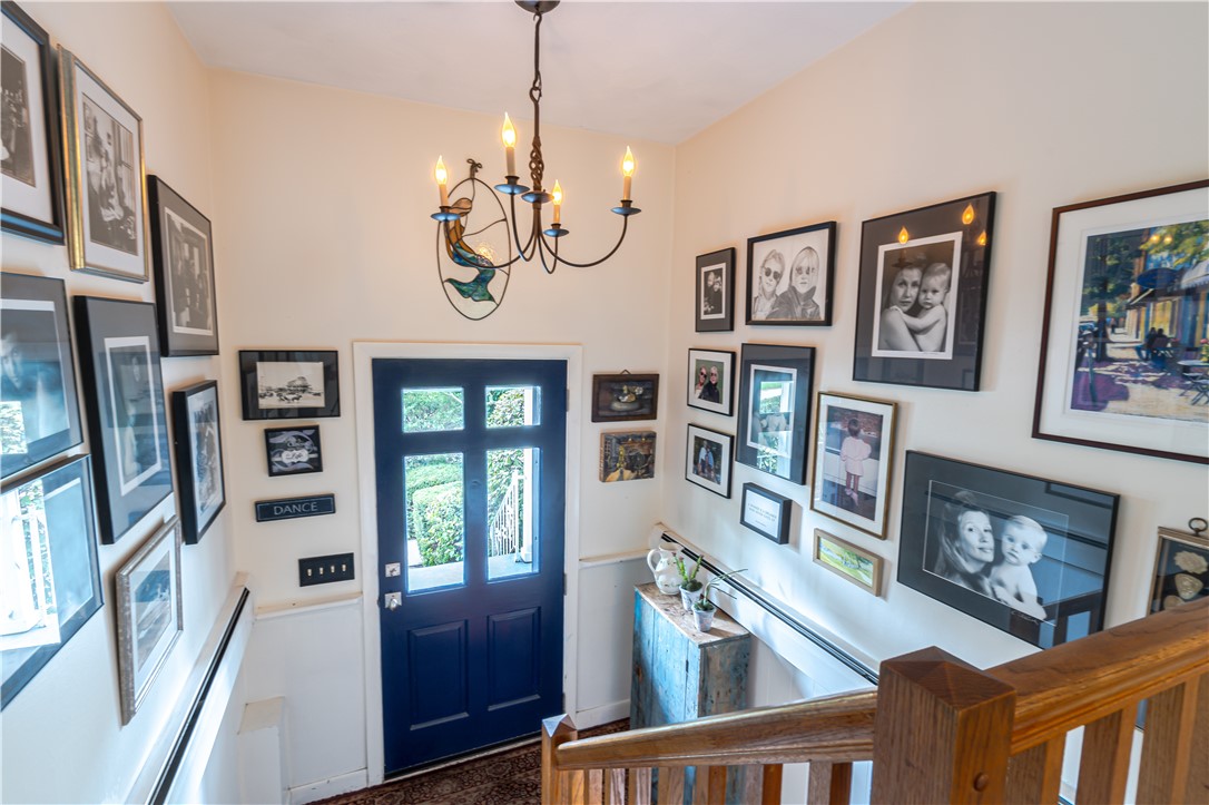 38 Landon Road Warwick, RI 02888 - Photo 10 of 37 Gallery Image 10