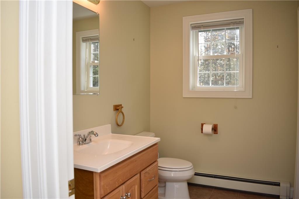 8 Milliken Road Gray, ME 04039 - Photo 29 of 35 Upstairs Bathroom