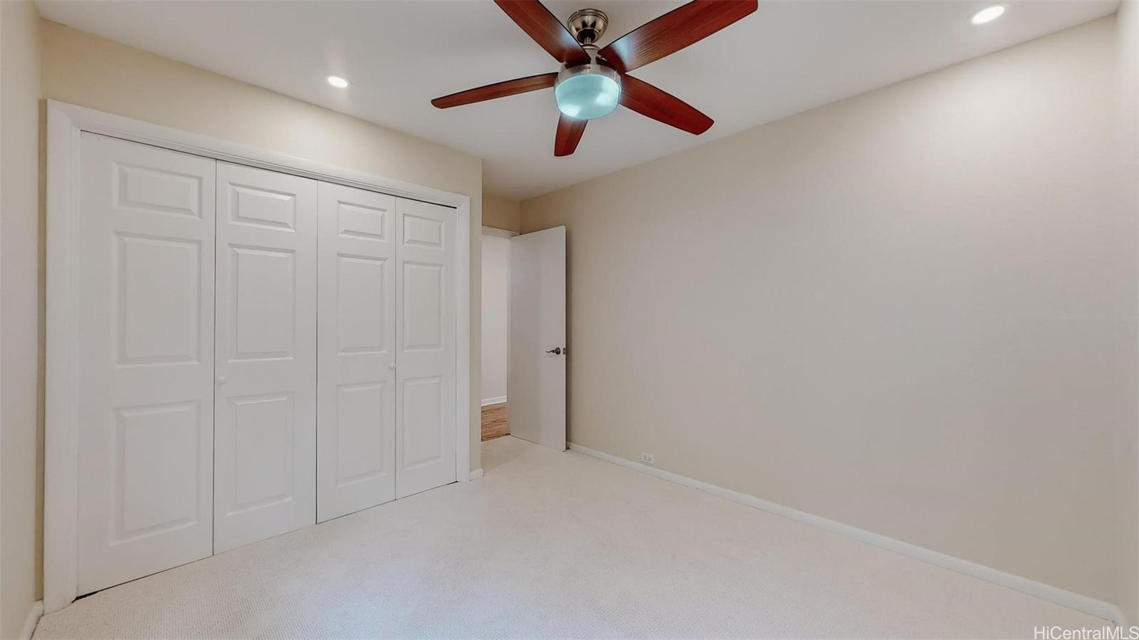 989 Kaluanui Road Honolulu, HI 96825 - Photo 23 of 25