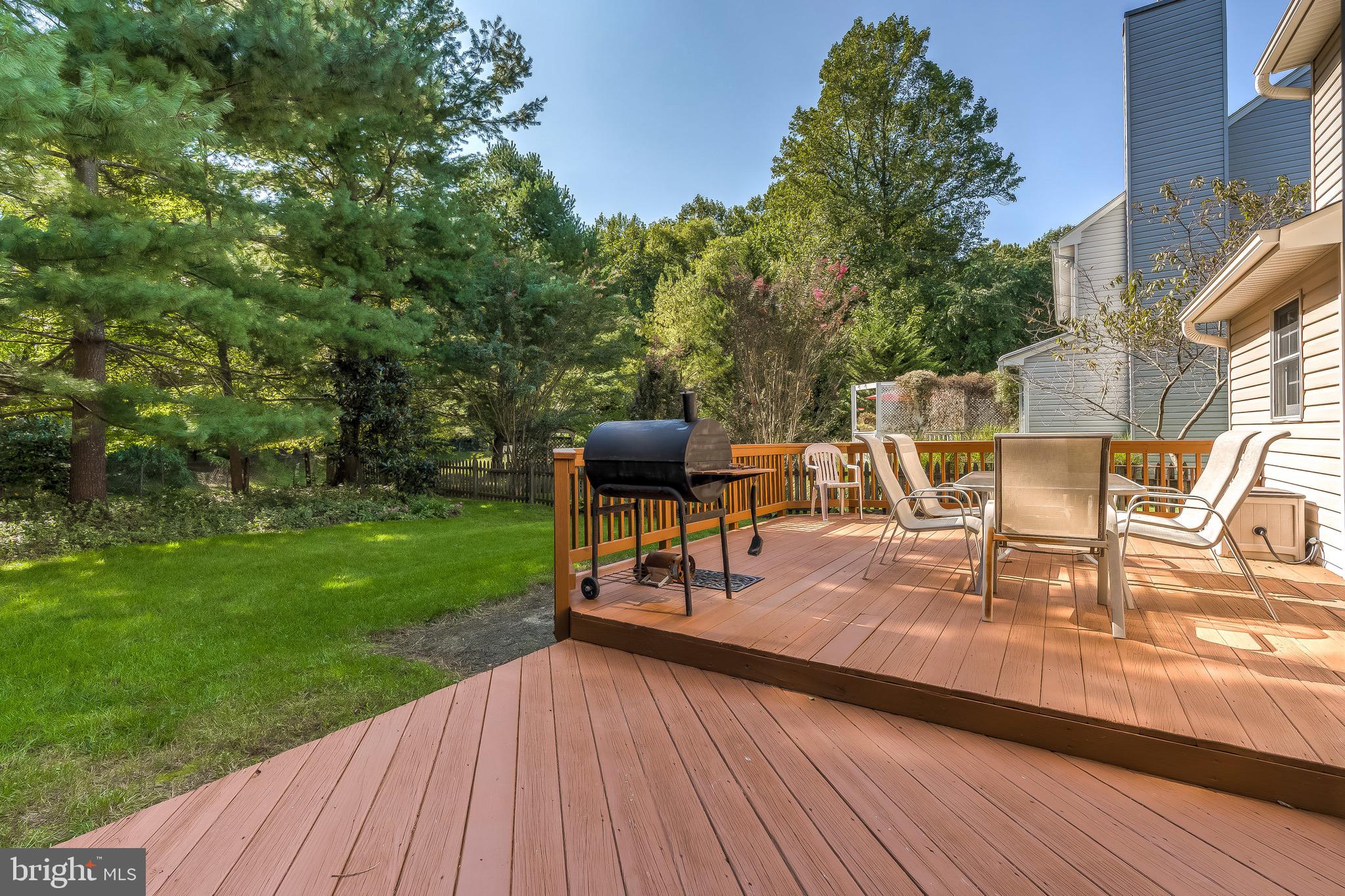 1507 Rochester Court Crofton, MD 21114 - Photo 52 of 55 Tiered Deck