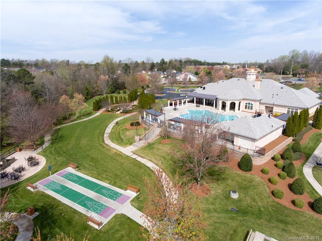 811 Platinum Drive Fort Mill, SC 29708 - Photo 3 of 32 Gallery Image 3