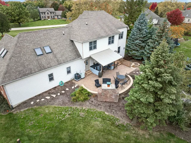 $699,000 | 10-n701 Prairie Crossing, Elgin, IL 60124