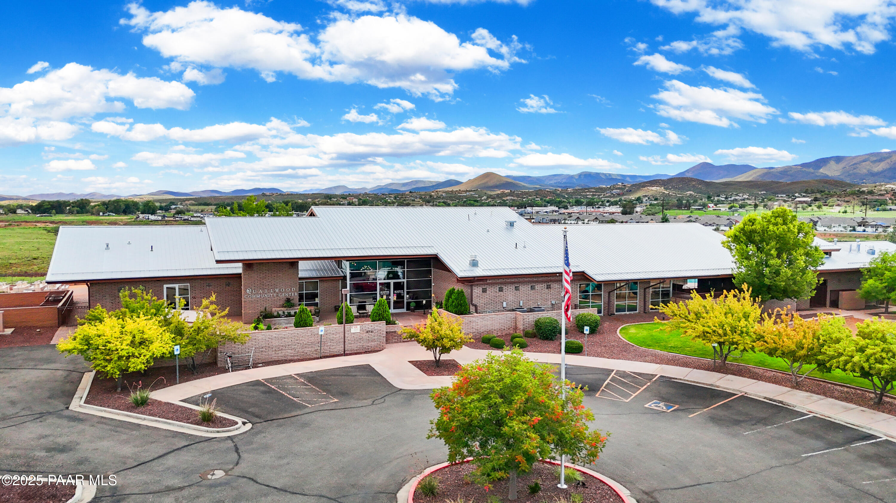 789 North Soto Street Dewey, AZ 86327 - Photo 20 of 26 QuailwoodCommunityCenter