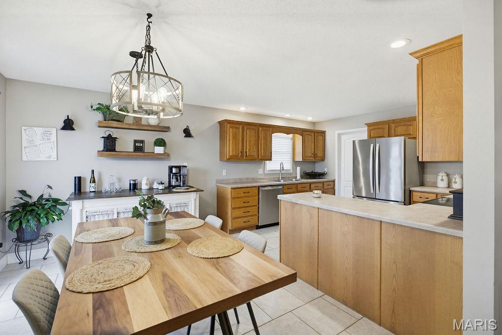 2423 Oak Street Jackson, MO 63755 - Photo 14 of 33