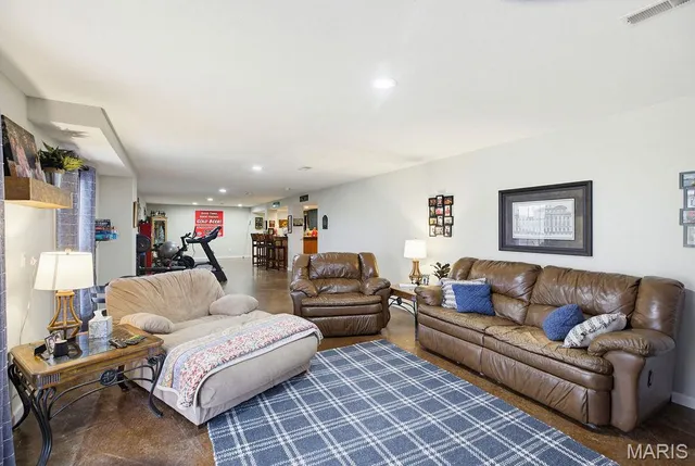 $359,900 | 2423 Oak Street, Jackson, MO 63755