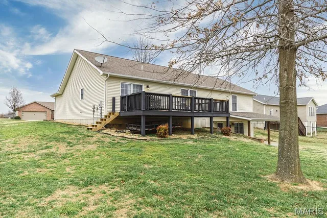 $359,900 | 2423 Oak Street, Jackson, MO 63755