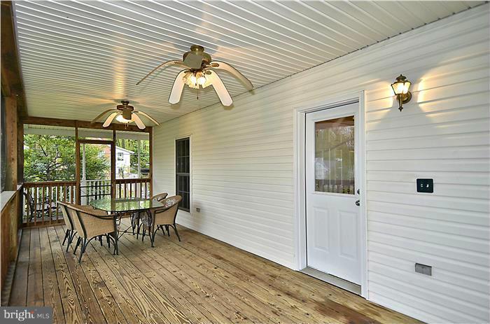 1505 Grace Church Road Silver Spring, MD 20910 - Photo 14 of 29 Exterior (General)