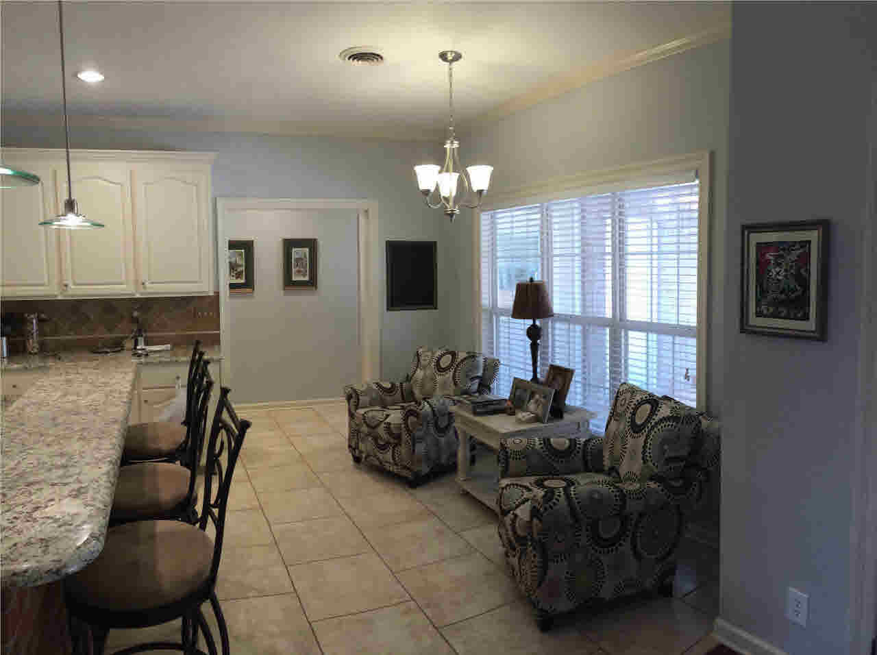 215 Fox Run Road Brandon, MS 39047 - Photo 6 of 12 Breakfast / Sitting Area