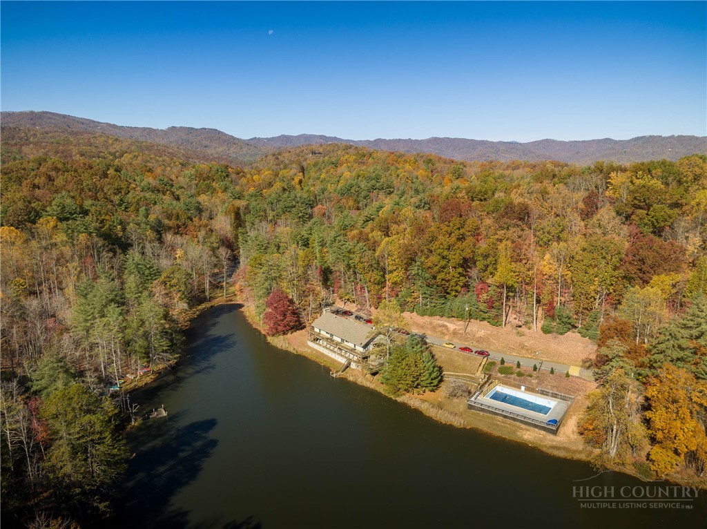 174 Horseshoe Ridge Road East Deep Gap, NC 28618 - Photo 27 of 33