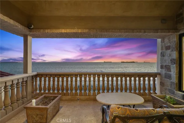 $6,725,000 | 2 60th Place, Long Beach, CA 90803