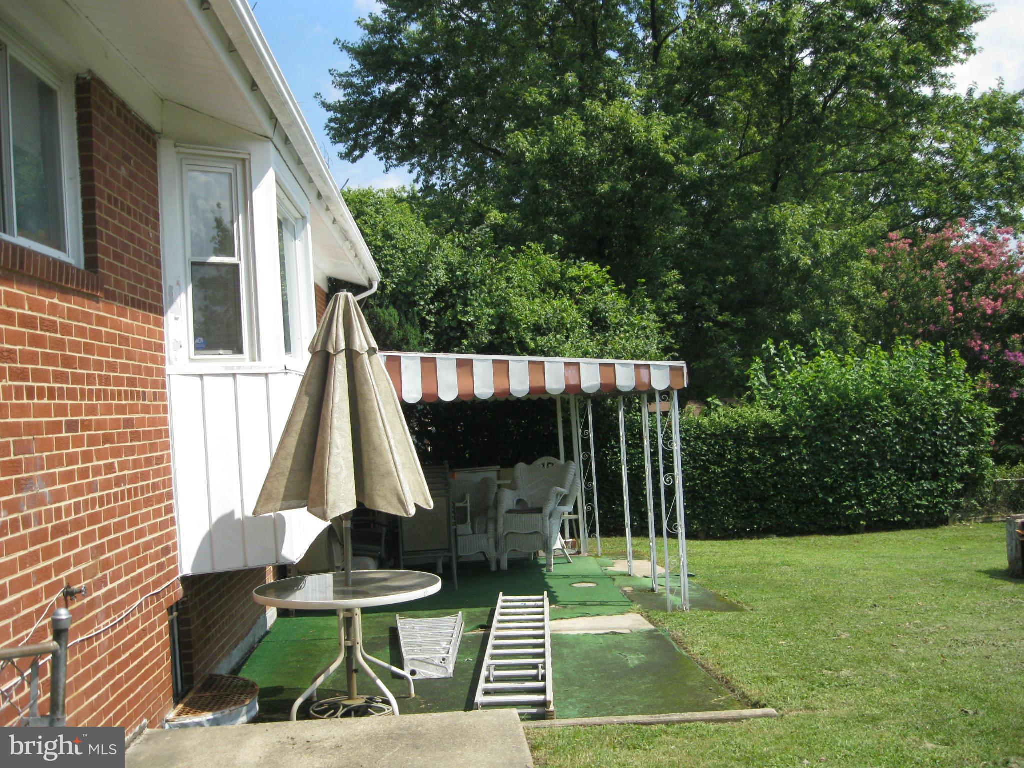 6109 Sargent Road Hyattsville, MD 20782 - Photo 3 of 7 Exterior (General)