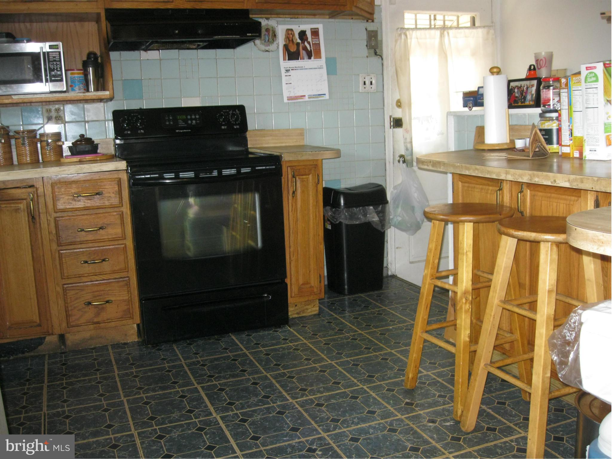 6109 Sargent Road Hyattsville, MD 20782 - Photo 5 of 7 Kitchen