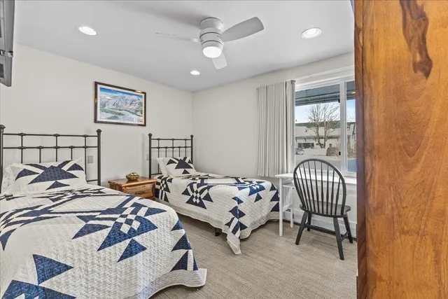 $675,000 | 131 Village Green Drive, Unit 5A, Stowe, VT 05672