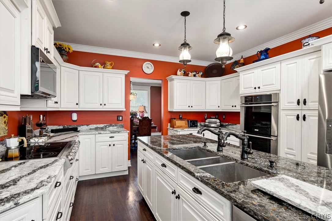 243 Main Street Whitestown, NY 13417 - Photo 5 of 50