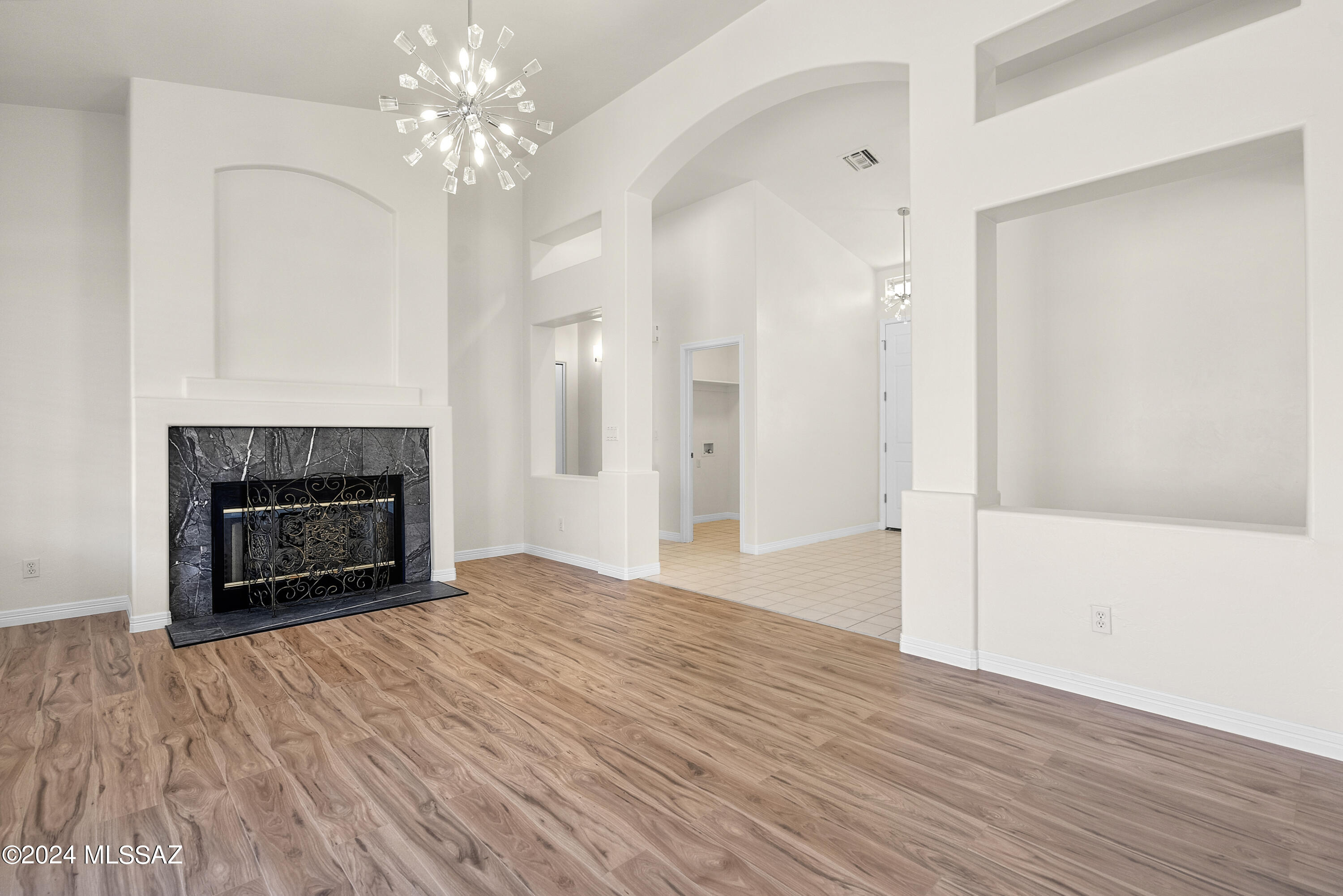 320 Assisi Court Rio Rico, AZ 85648 - Photo 8 of 35