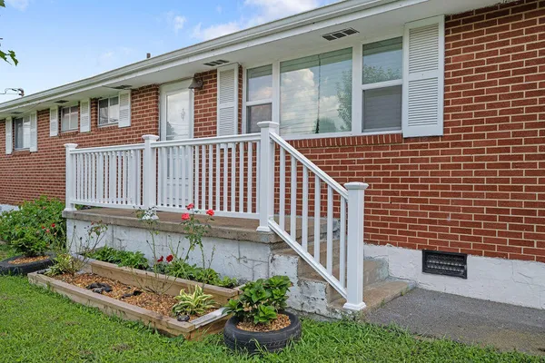 $239,995 | 84 Elaine Circle, Fort Oglethorpe, GA 30742