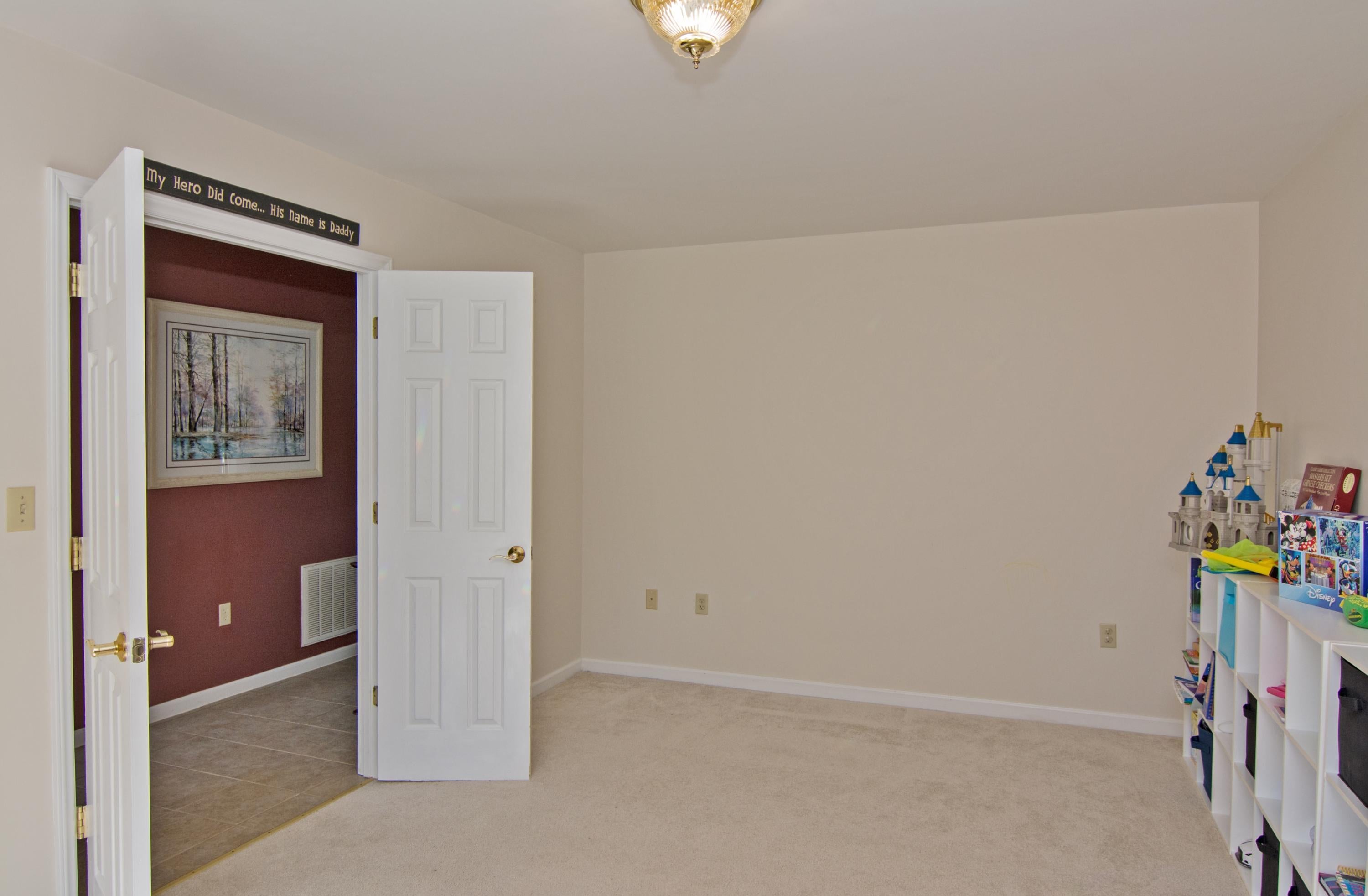 614 Crowfield Cir Road Lewisburg, WV 24901 - Photo 14 of 71 Gallery Image 14