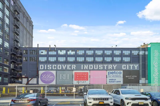 $795,000 | Undisclosed Address | Greenwood Heights